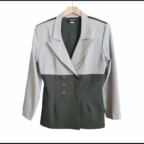 Victoria Ashley Vintage 13 army Green blazer & slacks pantsuit - Picture 3 of 5